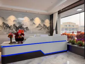 Yufeng Hotel