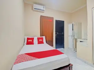 OYO 92961 Amor Kost