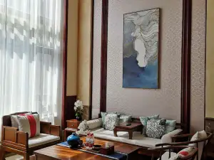 Qidong No.7 Western Style House Hotel