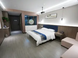 Qingjian Spring Summer Autumn Winter Grand Hotel