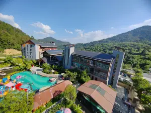 Huamu Guposhan Hot Spring B&B