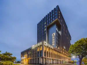 Licheng Bieyuan · Penglai Bay (Penglai Government Center Store)