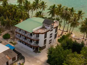 Heron Beach & Spa
