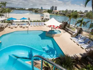 Tiki Hotel Apartments Surfers Paradise
