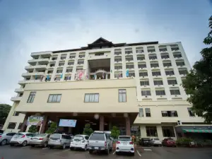 프래 나카라 호텔
