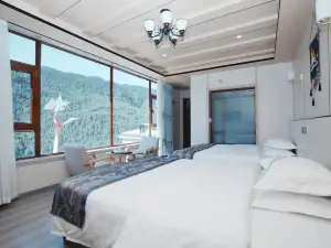 Danzhuer Cloud Homestay