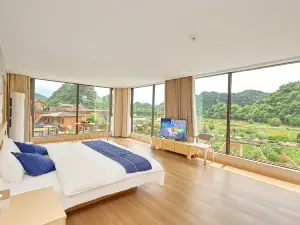 July Wild Luxury Resort · Puzhehei