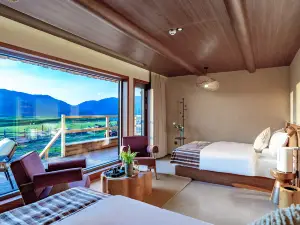 Chongyeji · Shanman • Yeelen Scenic Chalet (Dashitou Viewing Platform)