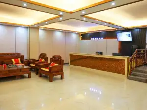 蕉嶺柏曼商務公寓