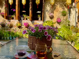 Huangyao Banyuege Inn