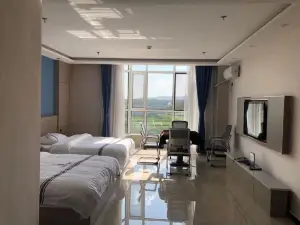 Huijunge Hotel