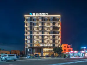 Blue Whale Bay Hotel
