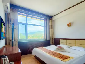 Meicheng Express Hotel (Luya Mountain Scenic Area)