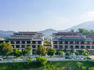 Wuzhishan Lidong Fengqing Hotel