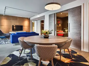 Hyatt Regency Amsterdam