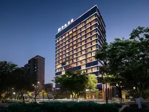 MAISON NEW CENTURY