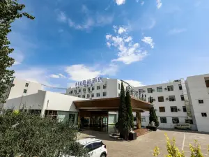 Starway Hotel (Baotou Donghe Bao Aluminum Store)