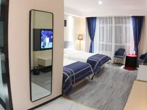 โรงแรมมานาส เวสต์ซี