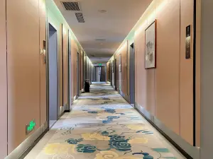 Zhuanglang Ruiyi Hotel