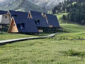 Xinyi Tangbula Xinkong Camping Hotel