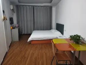 Hunchun Honghai Business Hotel