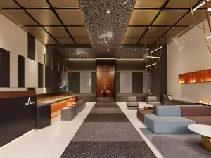 朵蘭達V酒店（五一廣場賀龍體育館店）