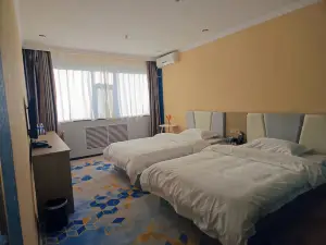 Yunbai Hotel (Renmin Hospital)