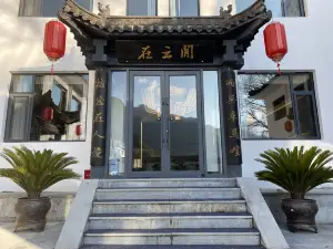 Mount Wutai Boarding in Clouds