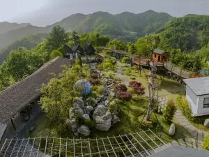 Yunshang Light Luxury Homestay