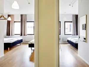 Hotel Dialog