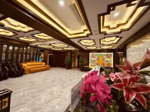 Lunzhoucang Hotel