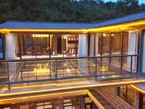 Hongxingge Hostel