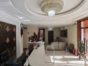 Zhuozi Fusheng Business Hotel