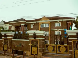 Tnmax Hotel