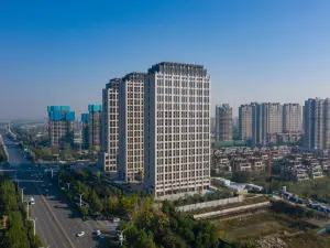 Rezen Joye Hotel (Zhoukou Government & NormalCollege)