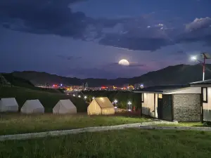 碌曲天宫旅游民宿