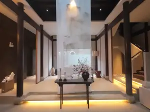 Floral Hotel·Sankyo Guest House