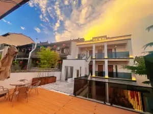 Yuanjia Village Sunrise Qingmu Homestay