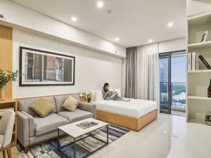 RichLane Residences (Managed by Oakwood Residence)