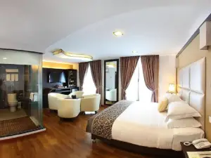 富裕峇裡島飯店