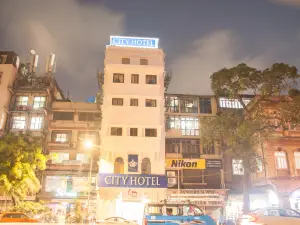 호텔 시티 팰리스 뭄바이