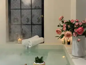 Shengdao Mogan Hot Spring Resort Meishu