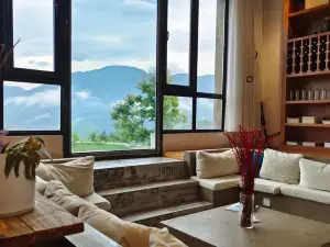 Yi Shuang Ren Hostel