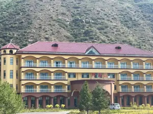 Asushan Hotel
