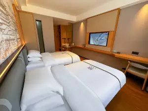 Huisheng Hotel