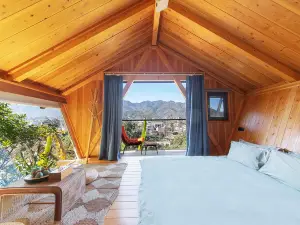 Changtai Mountain Waterside Treehouse