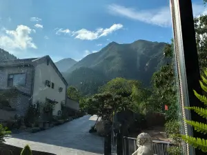 Weimo Mountain House Boutique Homestay