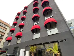 Pars Suites Hotel