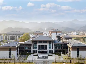 카이화 량유 테마 호텔