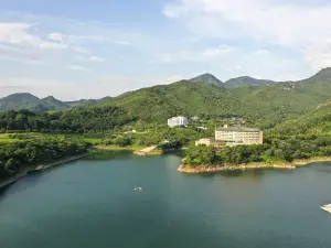 Cheongpung Resort Lake Hotel